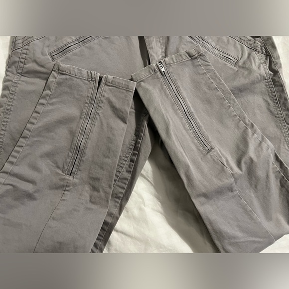 GAP KHAKIS SKINNY MINI JEANS - Picture 3 of 3